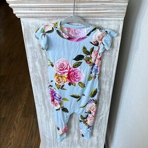 Floral Baby Romper with Ruffle Sleeves